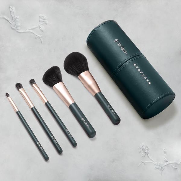 Soft Blooming 5-Piece Brush Set